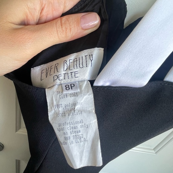 Formal Vintage Tuxedo Sweetheart Beaded Gown Pretty Woman with Slit - Picture 4 of 4